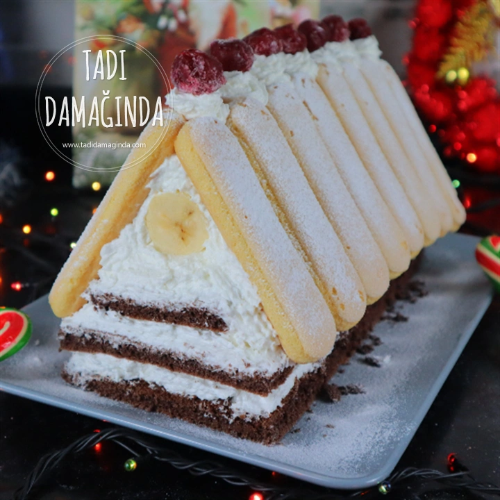 Meyveli Yeni Yıl Pastası