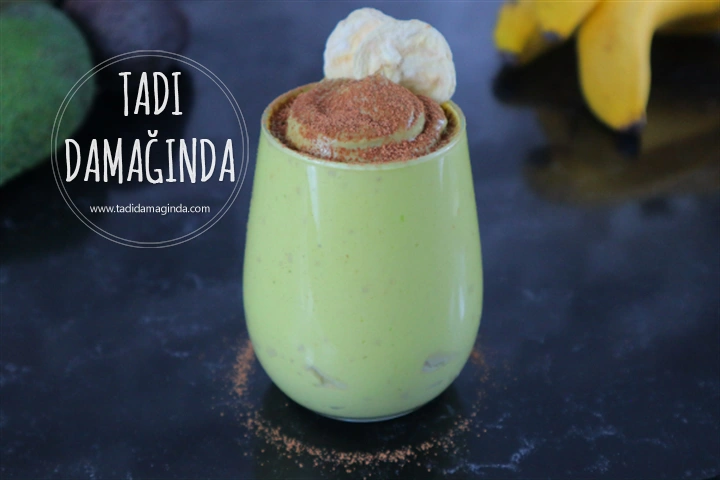 Pişmeyen Fıstık Ezmeli Avokado Puding (Glütensiz Şekersiz Vegan)