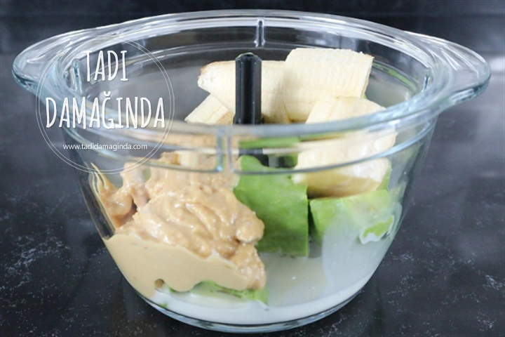 Pişmeyen Fıstık Ezmeli Avokado Puding (Glütensiz Şekersiz Vegan)