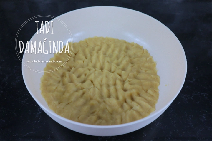 Susamlı Ay Kurabiye