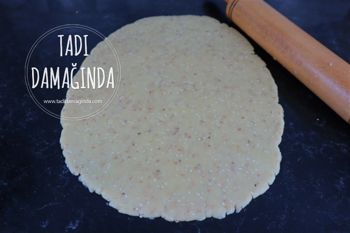 Susamlı Ay Kurabiye