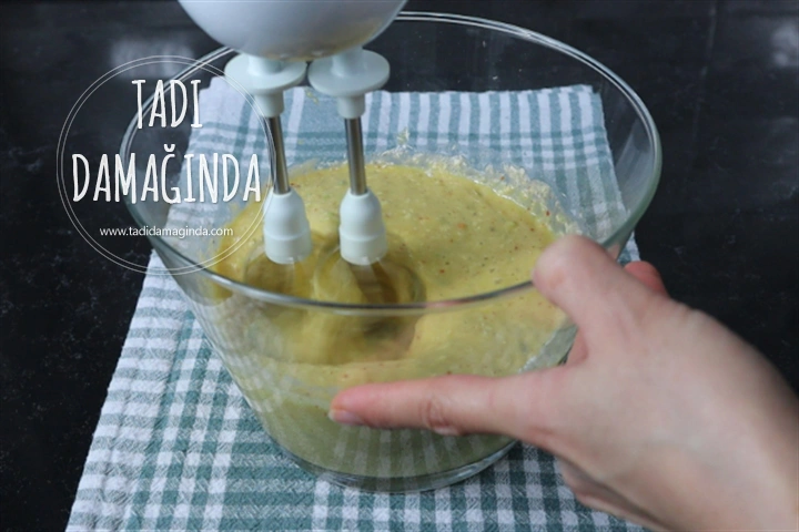 Unsuz Glütensiz Avokadolu Ekmek