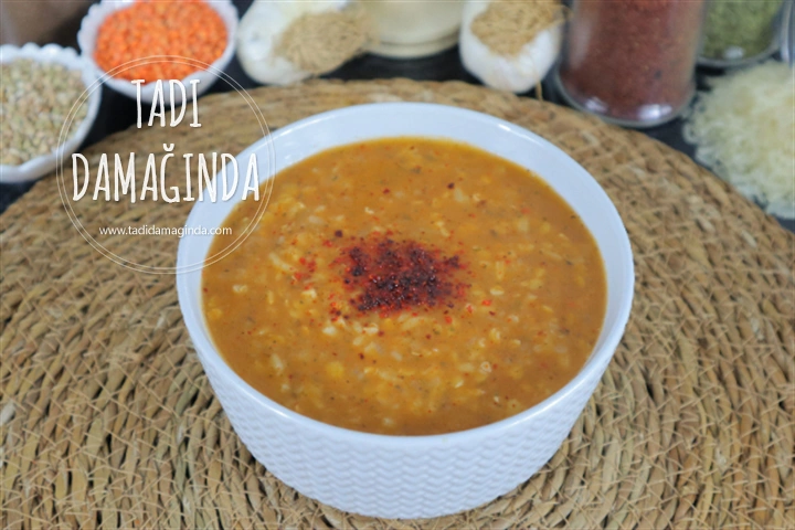 Glütensiz Ezogelin Çorbası