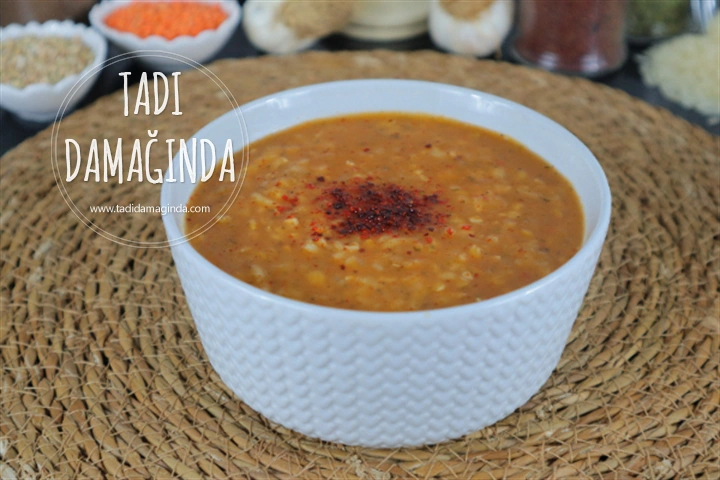 Glütensiz Ezogelin Çorbası