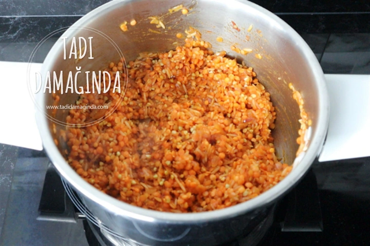 Glütensiz Ezogelin Çorbası