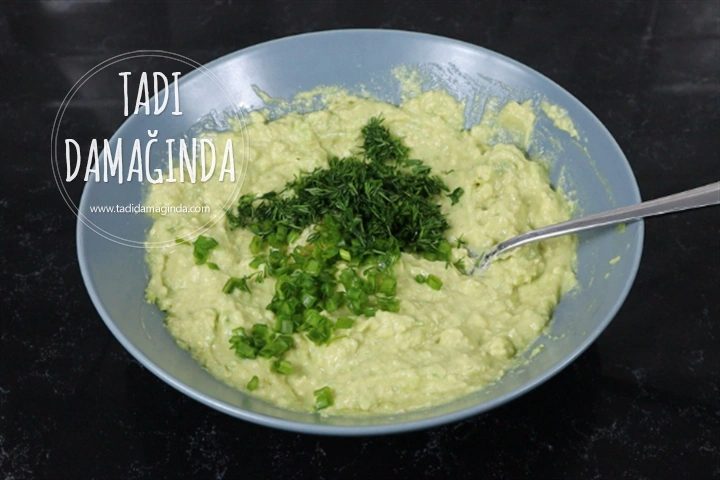 Soğanlı Dereotlu Avokado