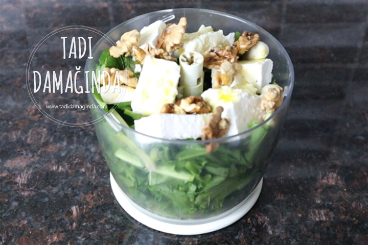 Peynirli Roka Mezesi