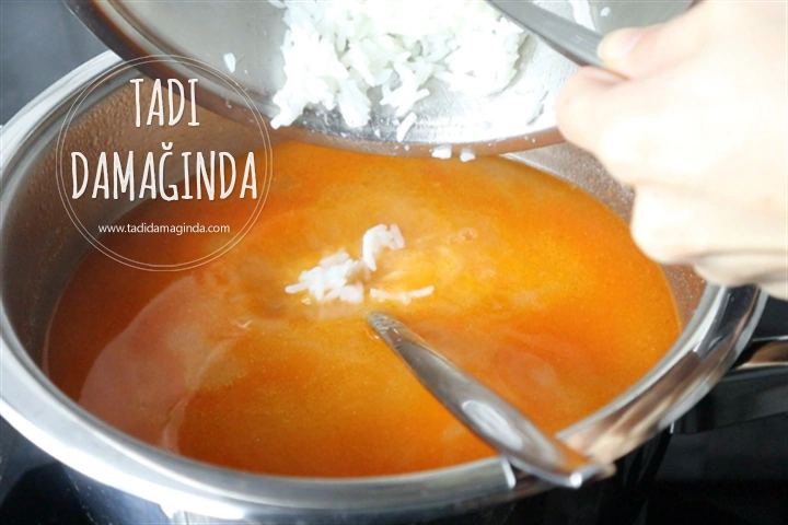 Glütensiz Andaloz (Andoloz) Çorbası