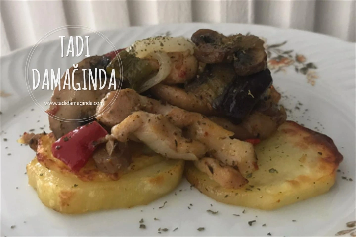 Fırında Sebzeli Tavuk