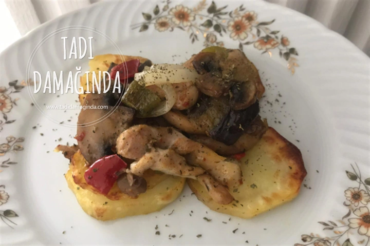 Fırında Sebzeli Tavuk