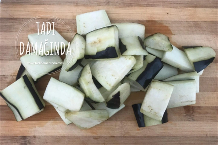 Fırında Sebzeli Tavuk