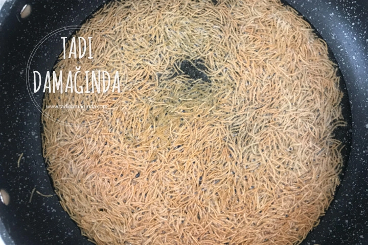 Tel Şehriyeli Pirinç Pilavı