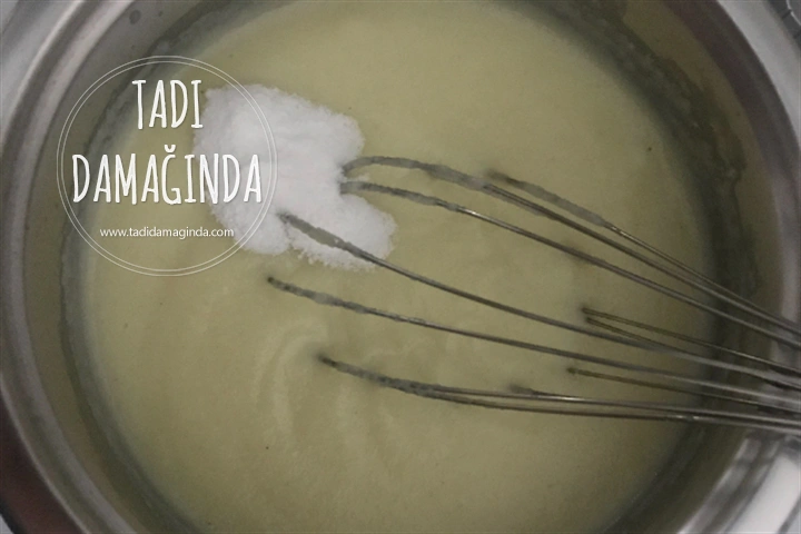 Bardakta 3 Renkli Portakallı İrimik Tatlısı