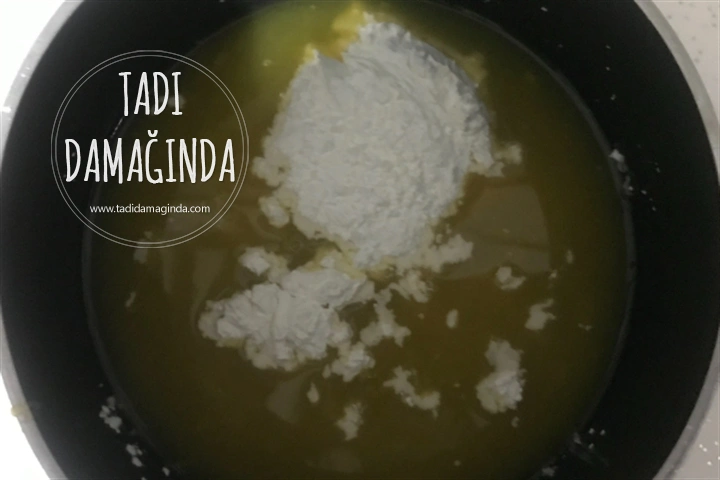 Bardakta 3 Renkli Portakallı İrimik Tatlısı