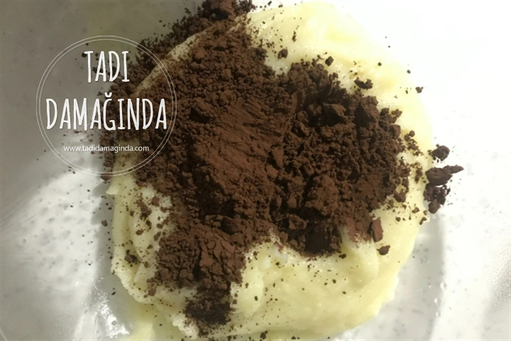 Bardakta 3 Renkli Portakallı İrimik Tatlısı