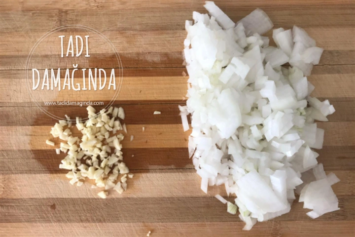 Yeşil Mercimek Yemeği (Kara Şimşek)