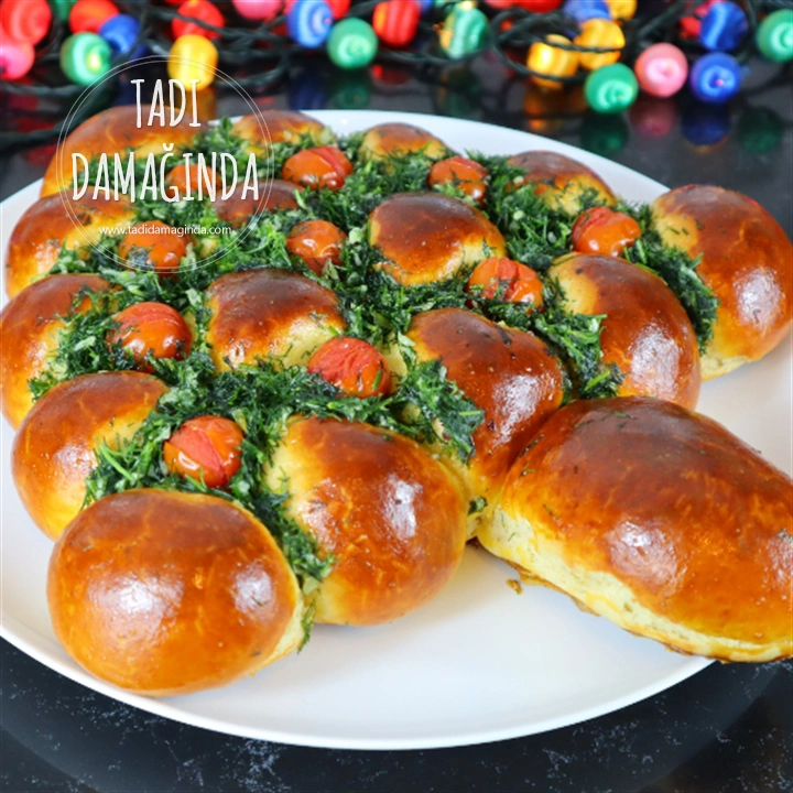 Pofuduk Çam Ağacı Poğaça