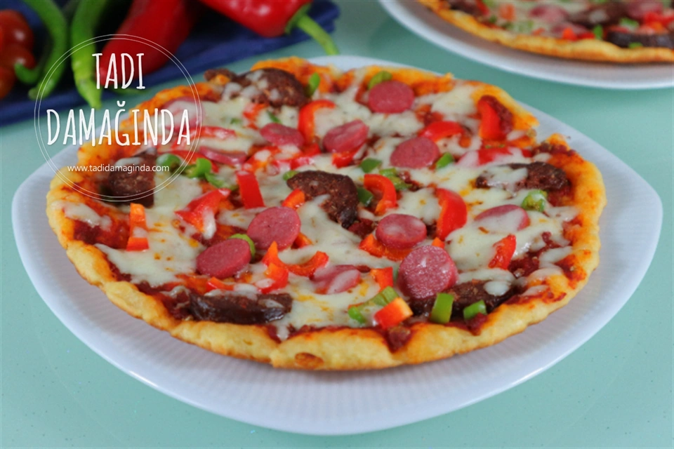 Tavada Pratik Mayasız Pizza