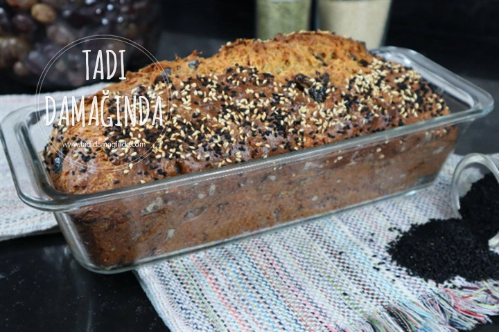 Zeytinli Hellimli Kıbrıs (Girne) Keki