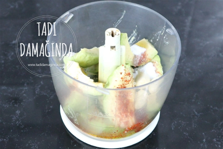 Avokado Soslu Makarna