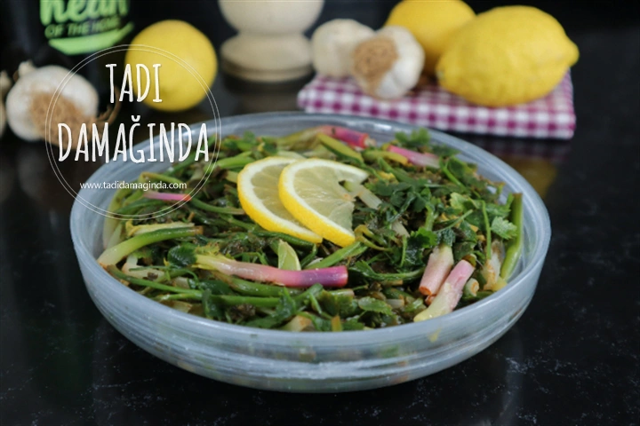 Kazayağı Otu Mezesi (Salatası)