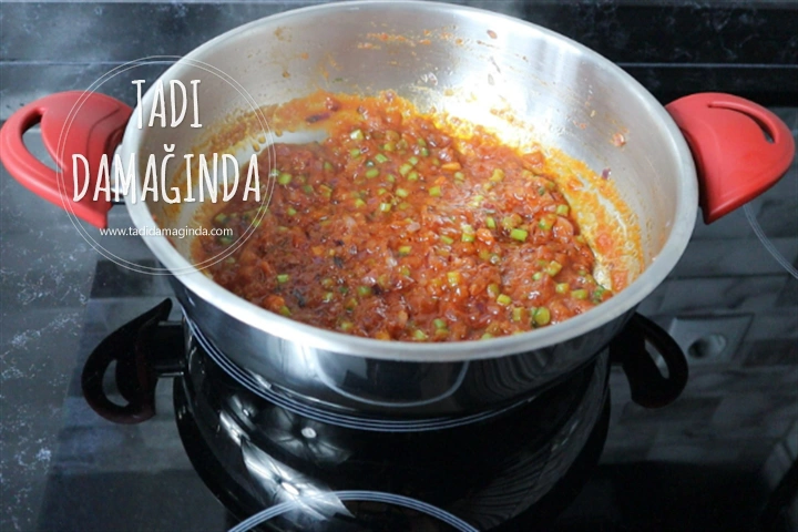 Kara Lahana Kavurması