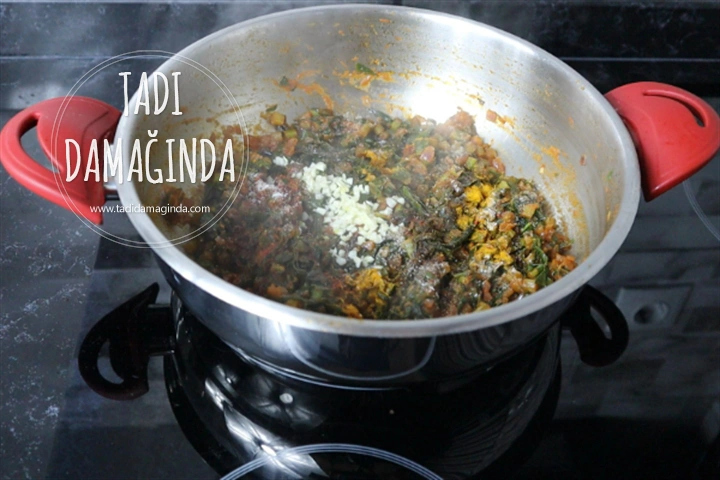 Kara Lahana Kavurması