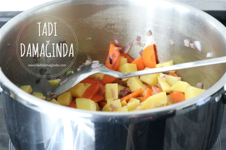 Havuçlu Patatesli Brüksel Lahanası