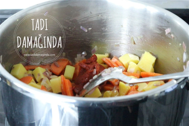 Havuçlu Patatesli Brüksel Lahanası