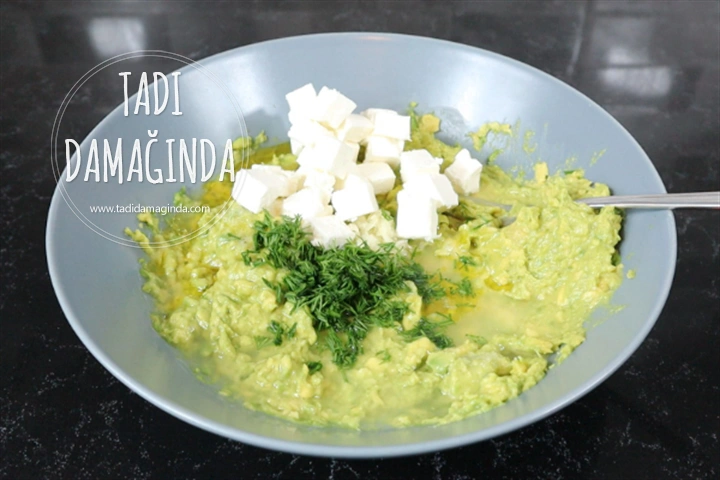 Peynirli Dereotlu Avokado