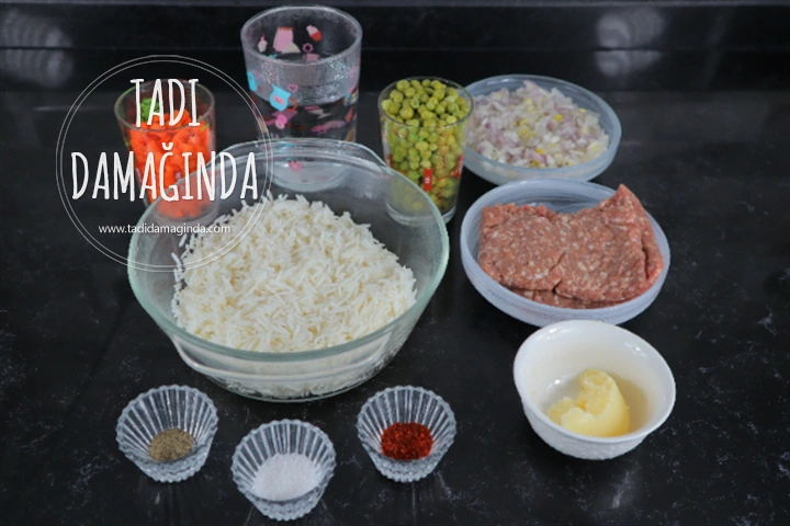 Kıymalı Sebzeli Pilav