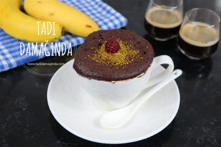 Mikrodalgada 3 Malzemeli Unsuz Şekersiz Bardak Kek