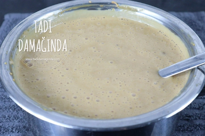 Karamelli Bademli Muhallebi (Ayvalık Muhallebisi)