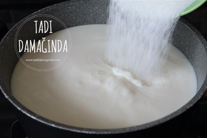 Kakaolu Çikolatalı Güllaç