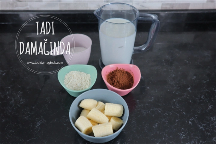 Ev Yapımı Kakaolu Muzlu Puding (Yumurtasız)