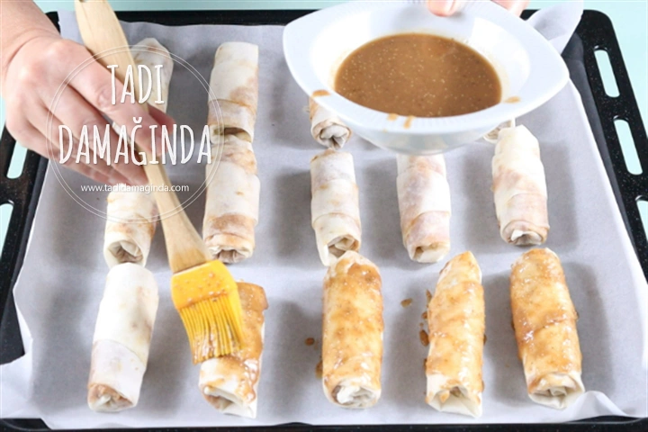 Haşhaşlı Yeşil Mercimekli Börek