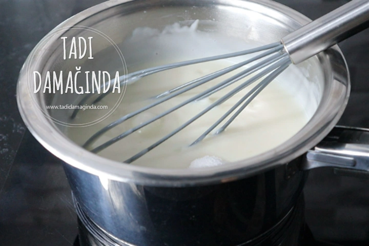 Kadayıf Kaplı Hindistan Cevizli Muhallebi Topları