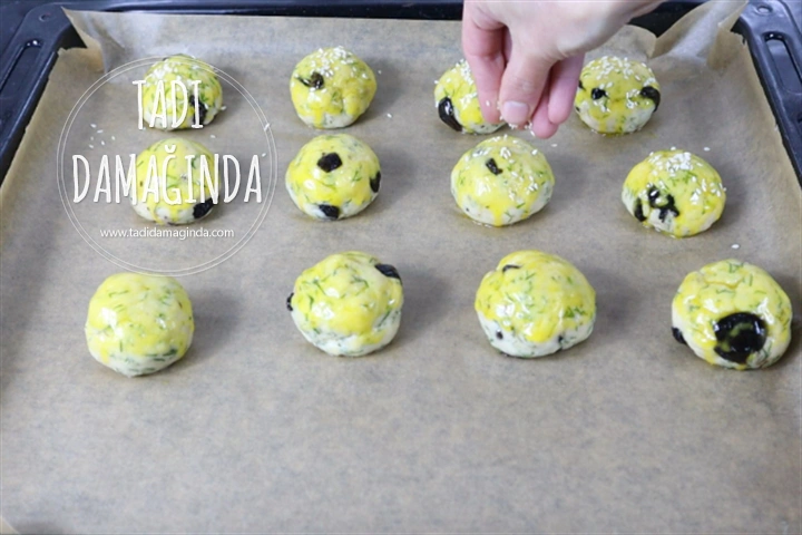 Zeytinli Dereotlu Poğaça