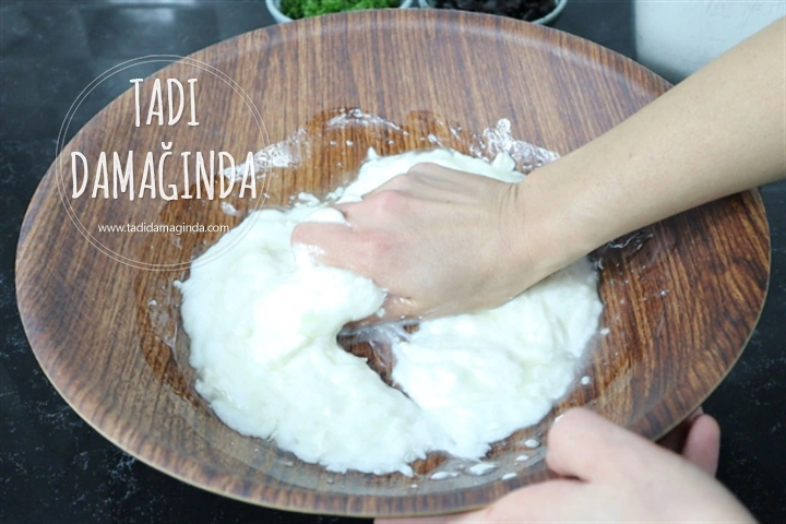 Zeytinli Dereotlu Poğaça