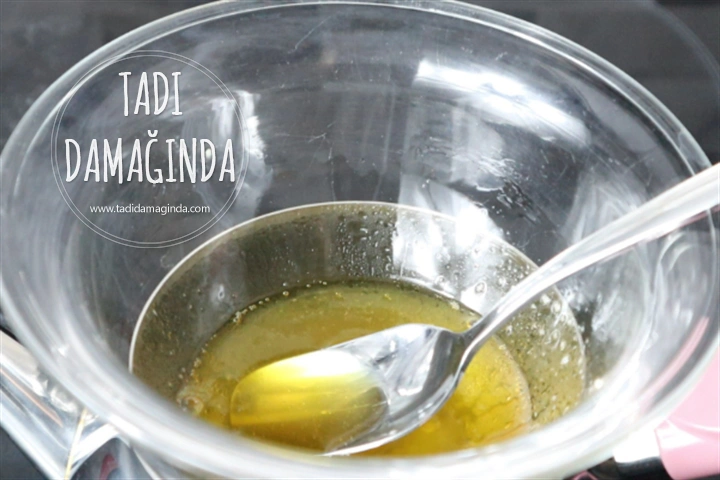 Antep Fıstığı Dolgulu Glütensiz Rafine Şekersiz Vegan Çikolata