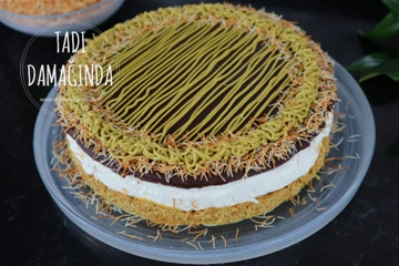 Antep Fıstıklı Kadayıflı Pişmeyen Cheesecake