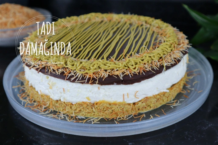 Antep Fıstıklı Kadayıflı Pişmeyen Cheesecake