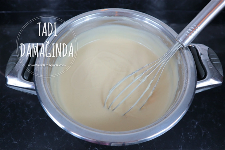 4 Malzemeli Tahinli Muhallebi