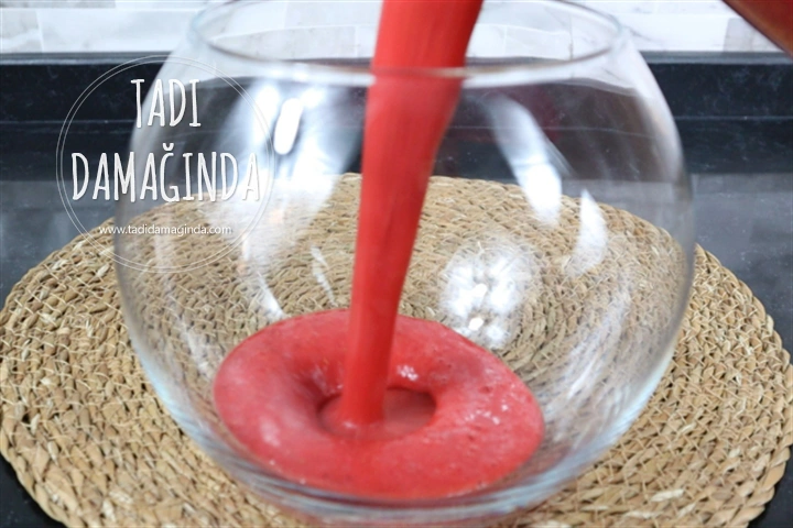 Şekersiz Çilekli Limonata