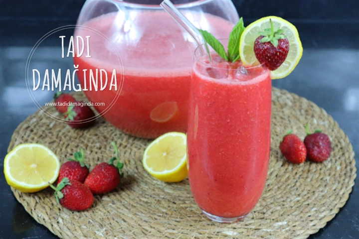 Şekersiz Çilekli Limonata