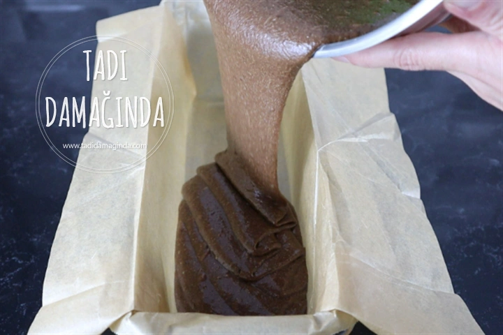 Kakaolu Nemli Kek (Rafine Şekersiz Glütensiz Vegan)