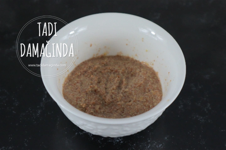 Kakaolu Nemli Kek (Rafine Şekersiz Glütensiz Vegan)