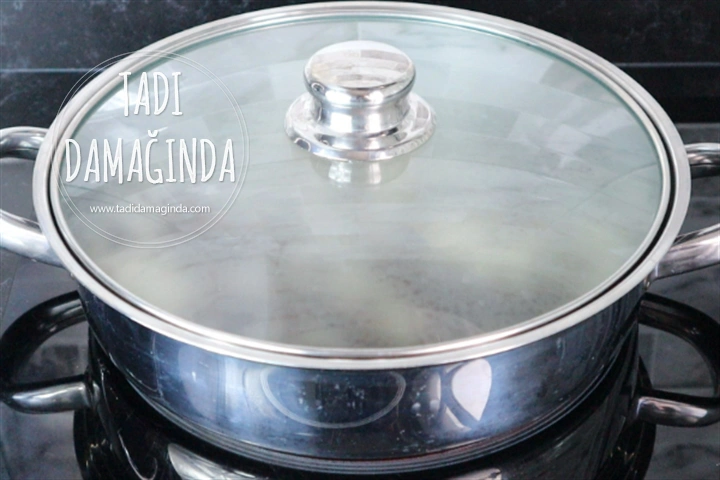 Siyah Nohutlu Tavuklu Pilav