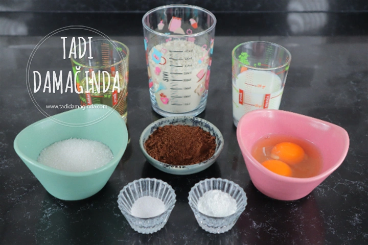 Tart Kalıbında Malaga