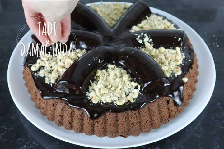 Tart Kalıbında Malaga